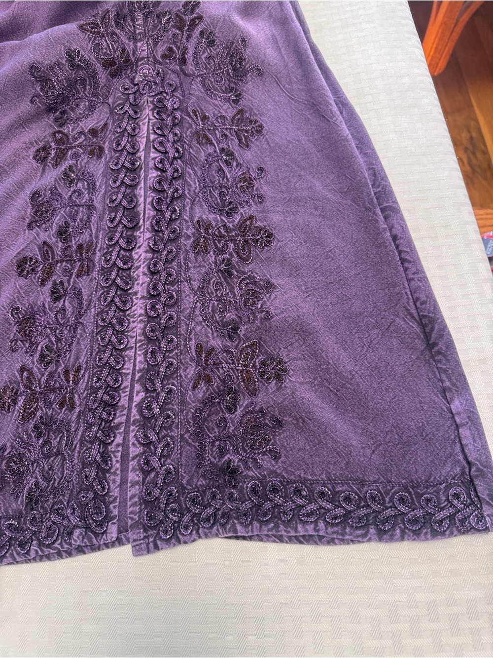 V-neck Vintage 100% Viscose Embroidered Purple Maxi Dress - Picture 13 of 14